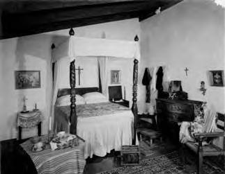 Avila Adobe interior (bedroom)