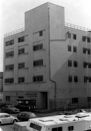 Old Brunswig Building looking northeast