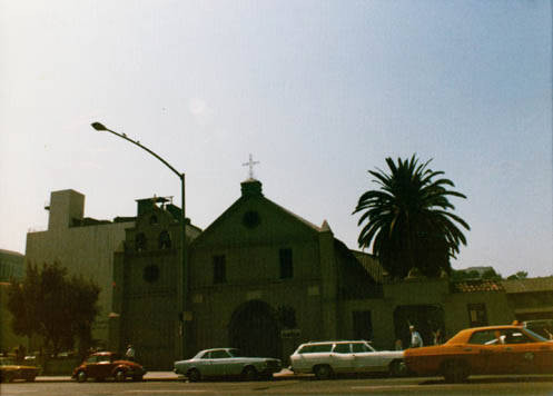 Frontal shot of the Plaza Church on Main Street