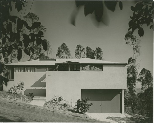 Gregory Ain: Daniel / Irons house (Los Angeles, Calif.)