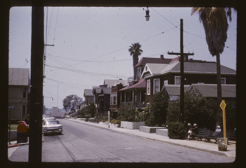 Bunker Hill Avenue at 3rd Street