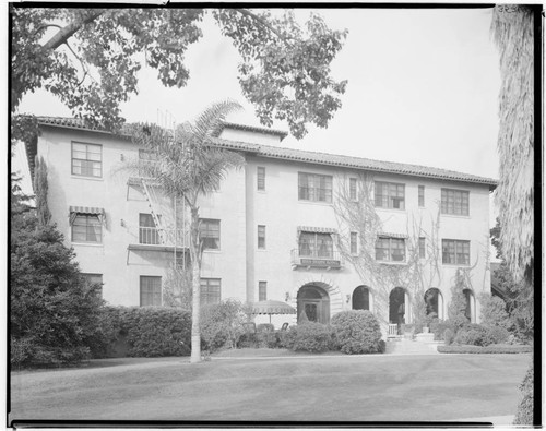 Mira Monte Hotel, 127 South El Molino, Pasadena. 1936