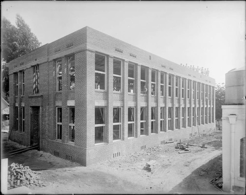 Government building under construction at Mount Wilson Observatory's Pasadena location