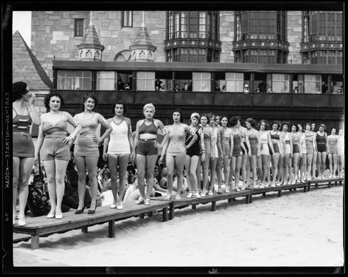 Beauty Contestants in front of Deauville Club in Santa Monica