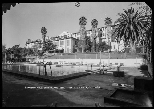 Beverly Hills Hotel and pool, Beverly Hills, Cal