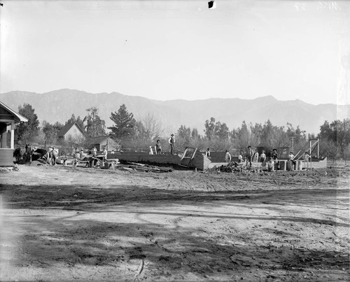Construction of Mount Wilson Observatory's Pasadena optical laboratory and office building