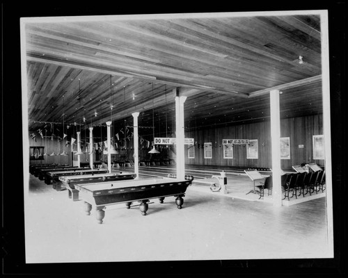 Looff Pleasure Pier, bowling alley