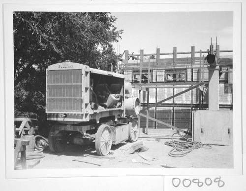 Construction of a new museum building, Mount Wilson