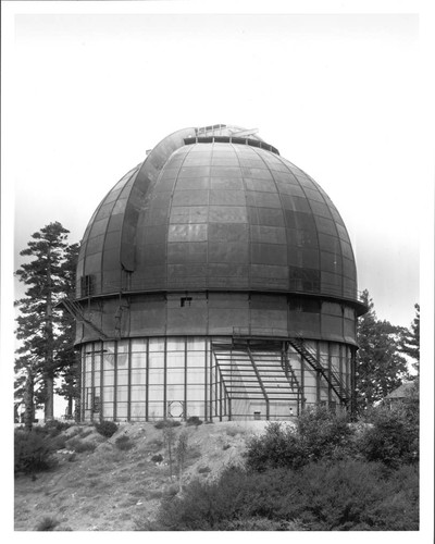 Hooker telescope building and dome, Mount Wilson Observatory