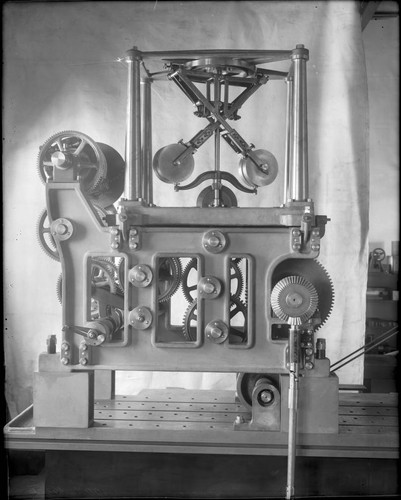 Driving clock of the 100-inch telescope, Mount Wilson Observatory