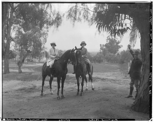 Women on horses on Raymond Hotel grounds, South Raymond, Pasadena. 1926