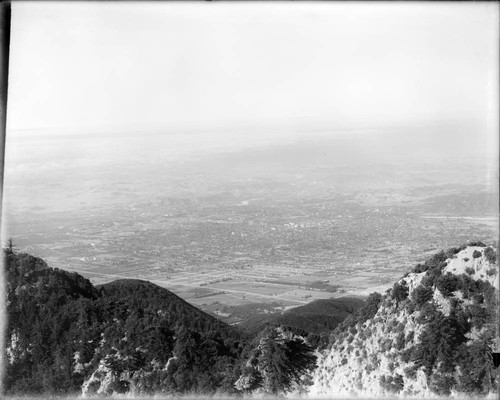 Telephoto view of Pasadena, taken from the Mount Wilson power house