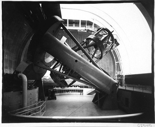 200-inch reflecting telescope, tube perpendicular to mount, Palomar Observatory