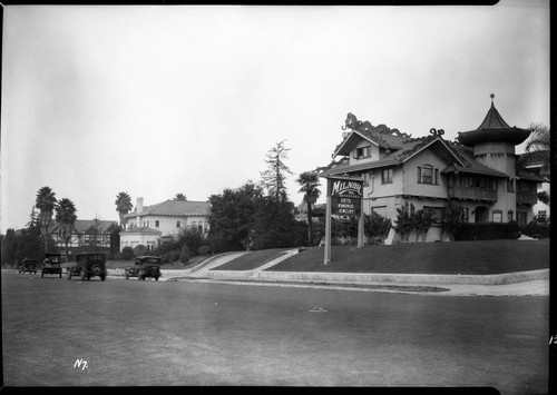 Milnor Inc. Importers; 3555 Wilshire Blvd., Los Angeles. 1927