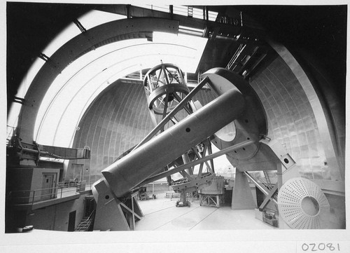 200-inch telescope, tube near zenith, Palomar Observatory