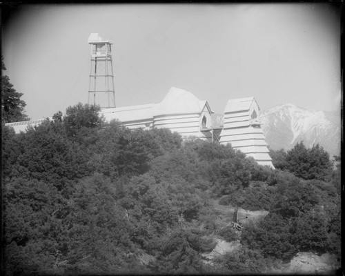 Snow solar telescope and tower at Mount Wilson Observatory