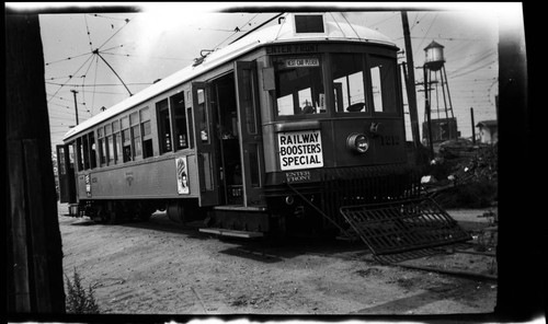 Los Angeles Transit Lines streetcar no. 1212