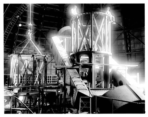 Assembling of the Hooker telescope tubes, Mount Wilson Observatory