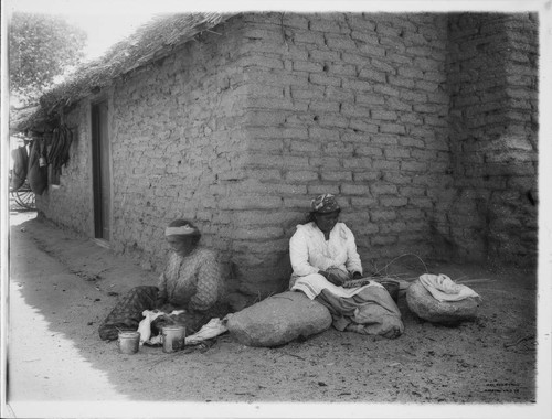 Hot Springs basket makers