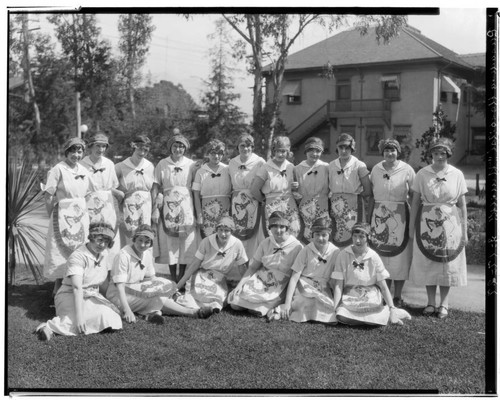 Group of nurses at the Pasadena Hospital, 749 Fairmont, Pasadena. 1927