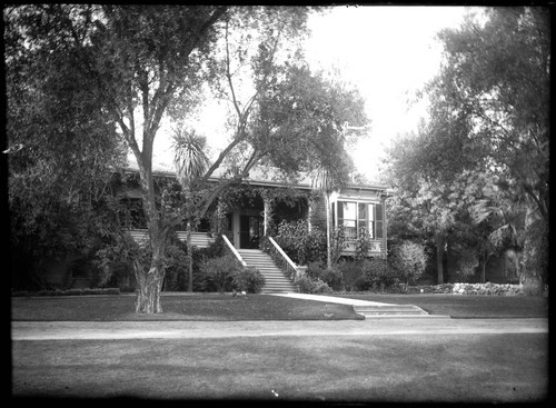 Lake Vineyard house, 1903