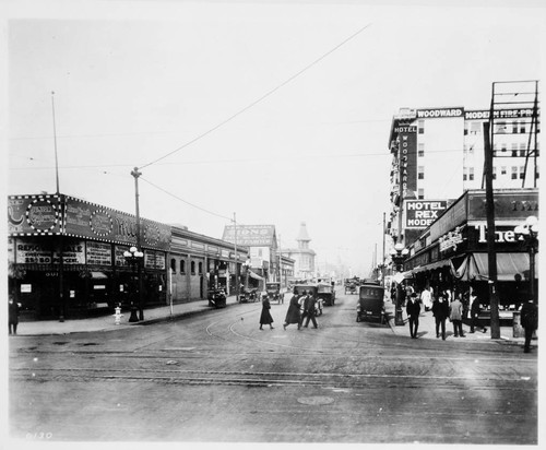 Eighth Street Looking West from Hill, approximately 1920