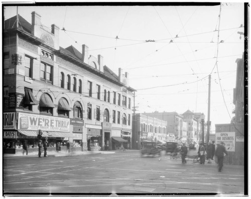 South Raymond at Colorado Street, Pasadena. 1928