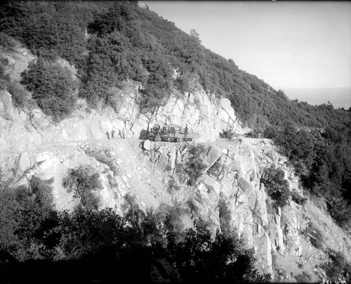 Coupled-gear truck and horse teams on Mount Wilson toll road