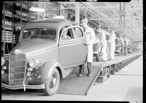 Assembly line, Ford Motor Company, Long Beach. 1935