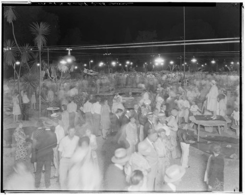 Magic Carpet Miniature Golf opening night, 280 East Walnut, Pasadena. 1930