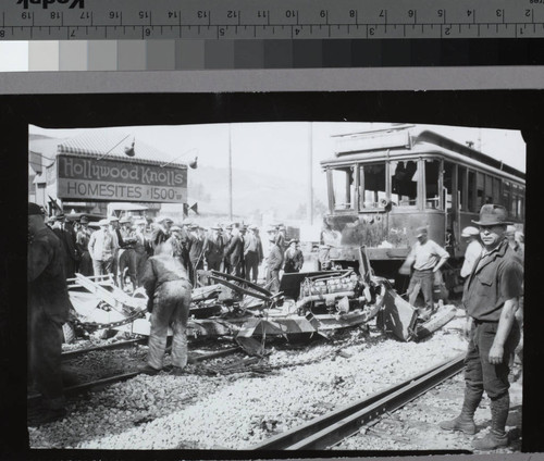 Traffic collision between street car and truck, Cahuenga Pass and Dark Canyon. 1924