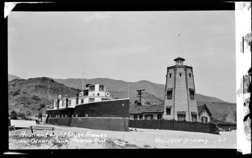 Boat and lighthouse homes on Oxnard-Santa Monica Blvd., Roosevelt Highway