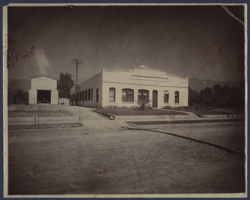 Original office and shop buildings for the Mount Wilson Observatory Optical laboratory and shops, Pasadena