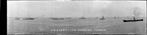 U.S. Navy fleet, Los Angeles Harbor, Los Angeles. 1925