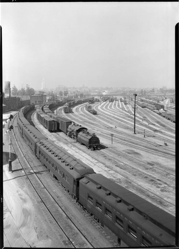 Southern Pacific Railroad freight yard, Los Angeles. 1930