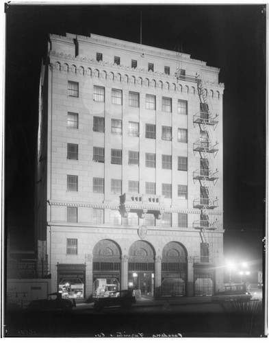 Pasadena Furniture Company, 530 East Colorado, Pasadena. 1925