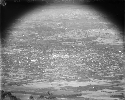 Telephoto view of Pasadena, California, taken from Mount Wilson