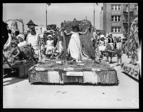 American Legion float in the Ocean Park Baby Parade