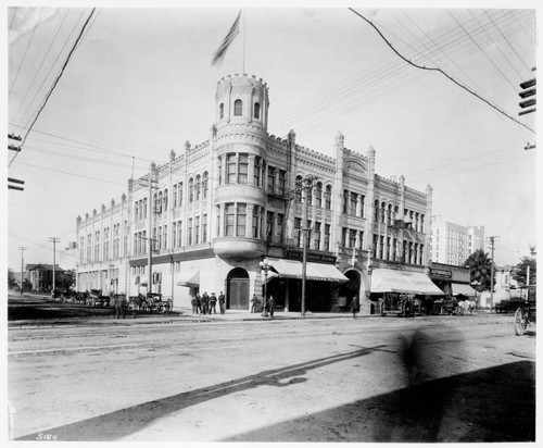 Armory Bldg. Eighth & Spring, 1908