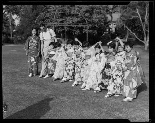 Japanese children's dance class, Santa Monica