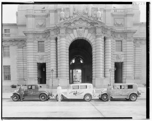 Three Essex automobiles in front of City Hall, 100 North Garfield Avenue, Pasadena. 1929