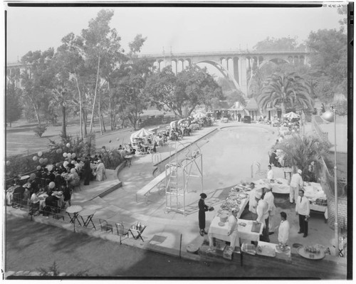 Vista Del Arroyo Hotel pool side lunch, 125 South Grand, Pasadena. 1937