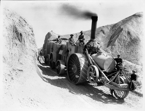 Borax tractor steam engine