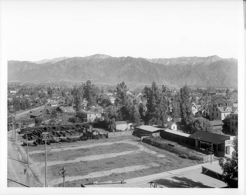 Historical view of Pasadena, seen from the chamber of commerce