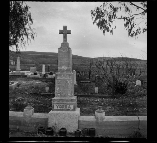 Yorba family burial grounds, Rancho Santa Ana