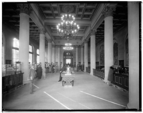 First National Bank, First Trust Building, 587 East Colorado, Pasadena. 1929