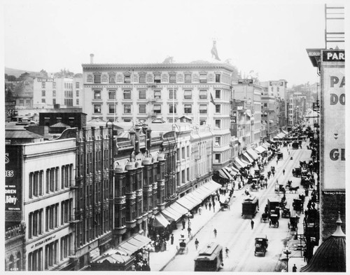 Broadway looking north from Fourth St., Los Angeles approximately 1906