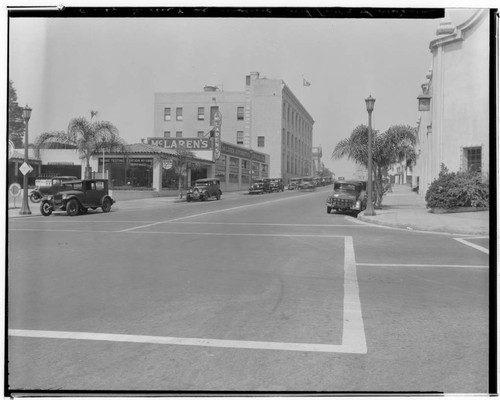 East Green looking west, Pasadena. 1932