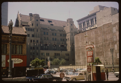 Portion of 6th Street between Grand Avenue and Hope Street