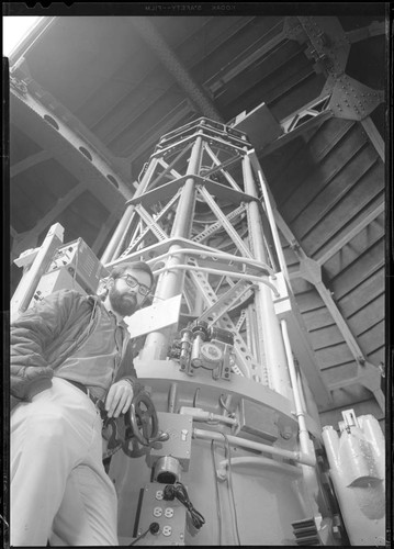 Deane Peterson at the 60-inch telescope, Mount Wilson Observatory